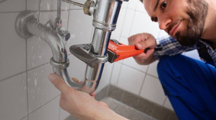 Professional sink repair in Radnor, OH